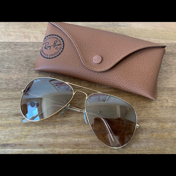 Ray-Ban Accessories - Large Gold Ray-Ban Ray-Ban Accessories - Large Gold Ray-Ban